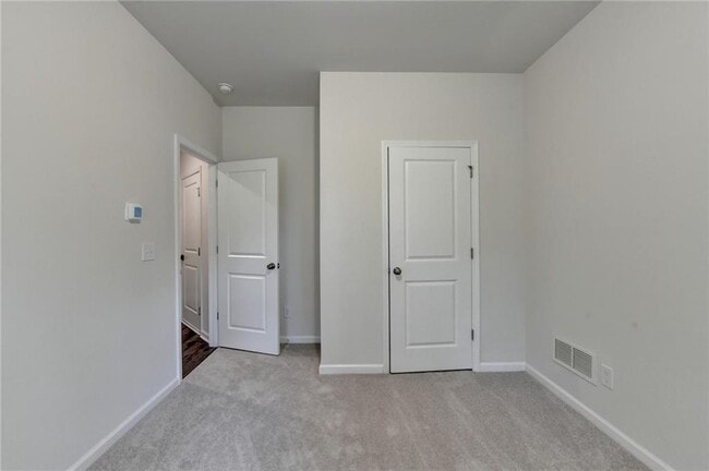 Building Photo - 3587 Hidden Valley Cir