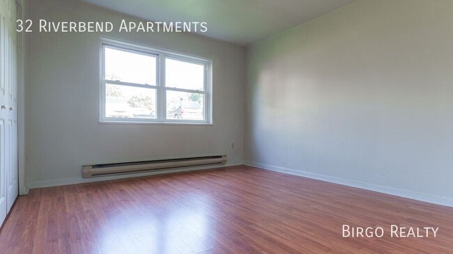 Building Photo - Beautiful 1 Bedroom Apartment- Move in Today!