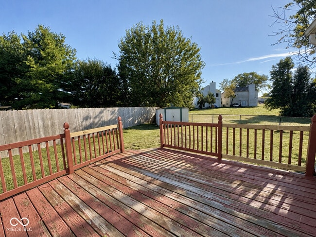 Building Photo - 7226 Parklake Cir