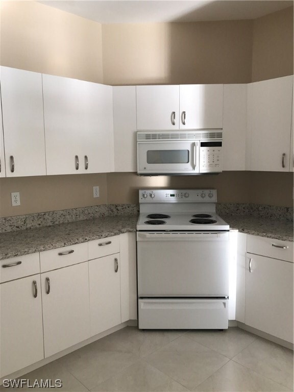 Building Photo - 210 Vintage Cir