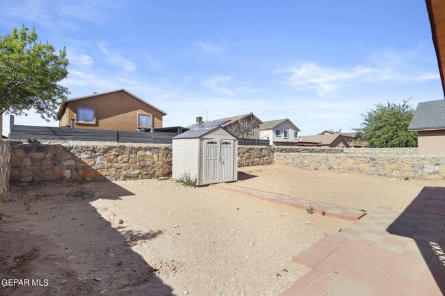 Building Photo - 14301 Pacific Point Dr