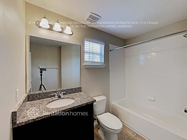 Building Photo - 2754 Stanwood Dr