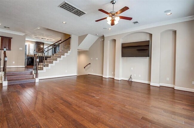 Building Photo - 1126 Hempstead Villa Ln