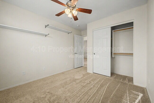 Building Photo - 6508 W Hilton Ave