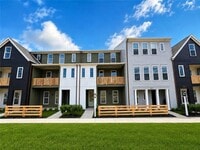 Building Photo - 307 Palisade Wy