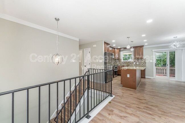 Building Photo - 13566 Princedale Dr
