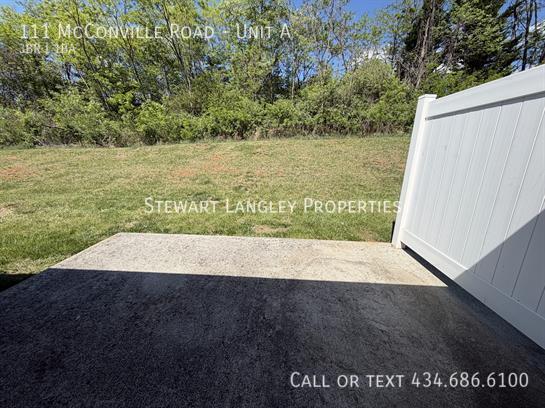 Building Photo - 111 McConville Rd