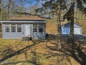 Building Photo - 209 Urban Rd