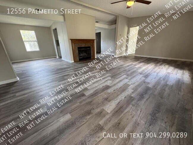 Building Photo - 12556 Palmetto St