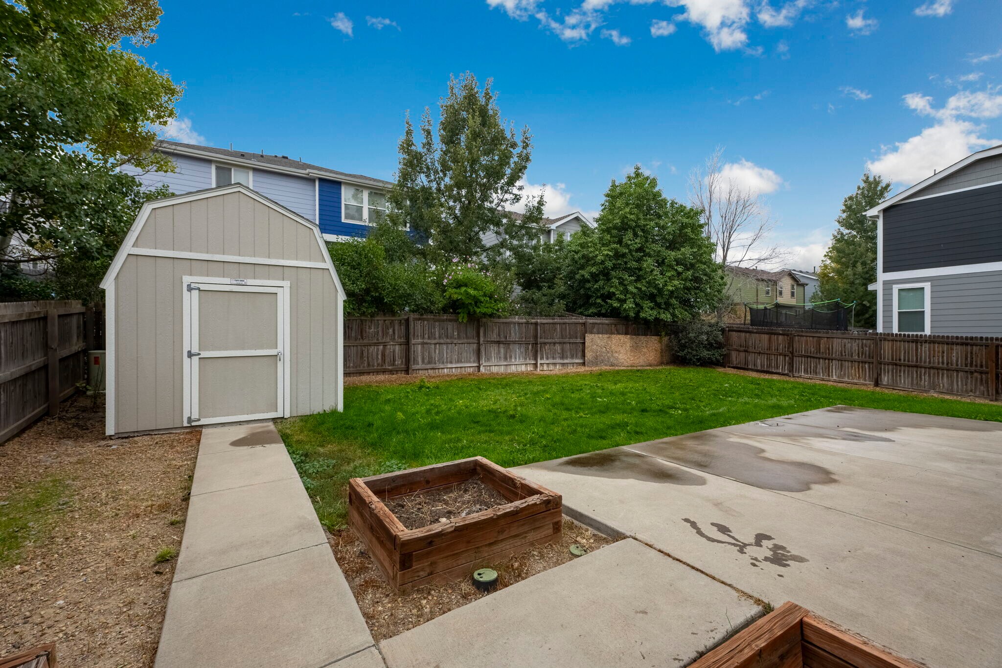 Building Photo - 637 N 48th Ave