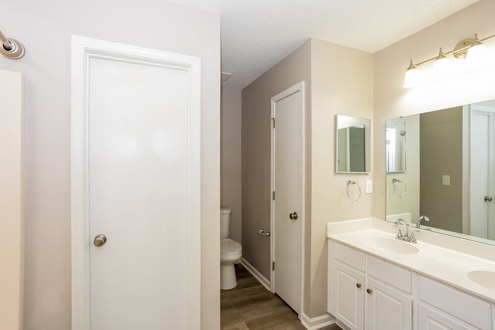 Building Photo - 10404 Milstead Ct