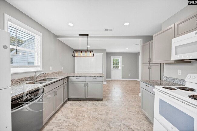 Building Photo - 1620 Long Shadow Ln