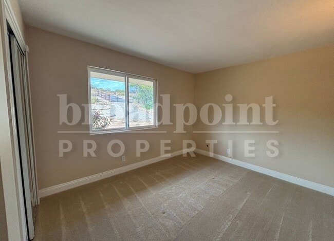 Building Photo - 11145 Meadow Glen Way E