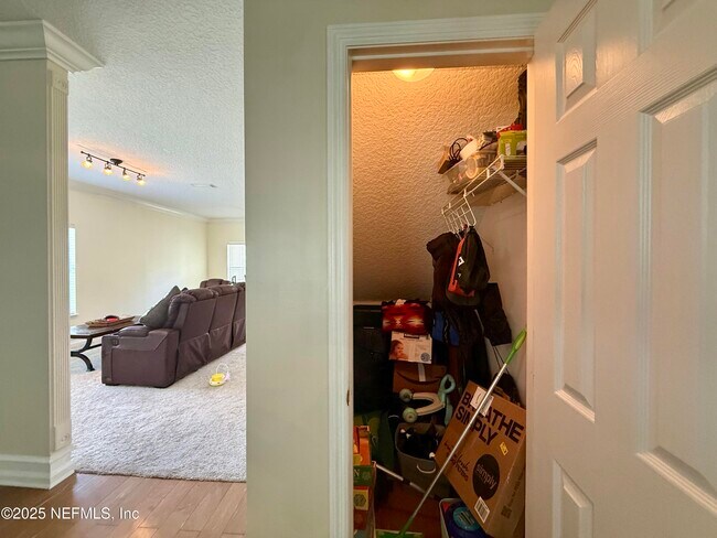 Building Photo - 1644 Hammock Grove Ln
