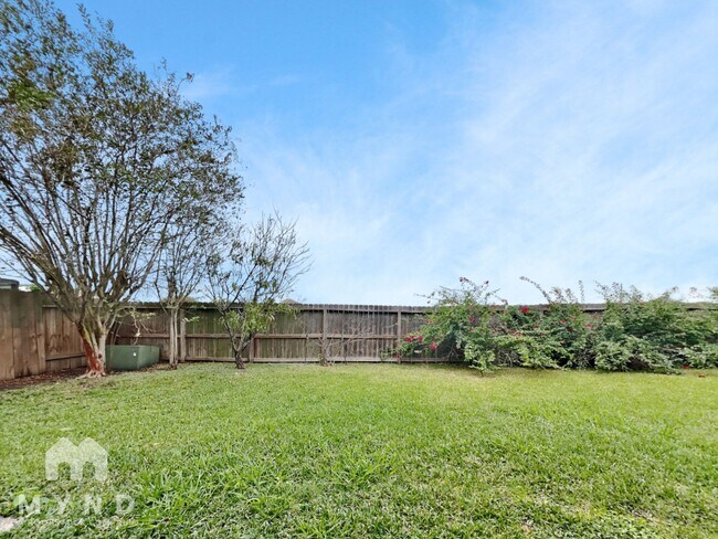 Building Photo - 17934 Barton Ridge Ln