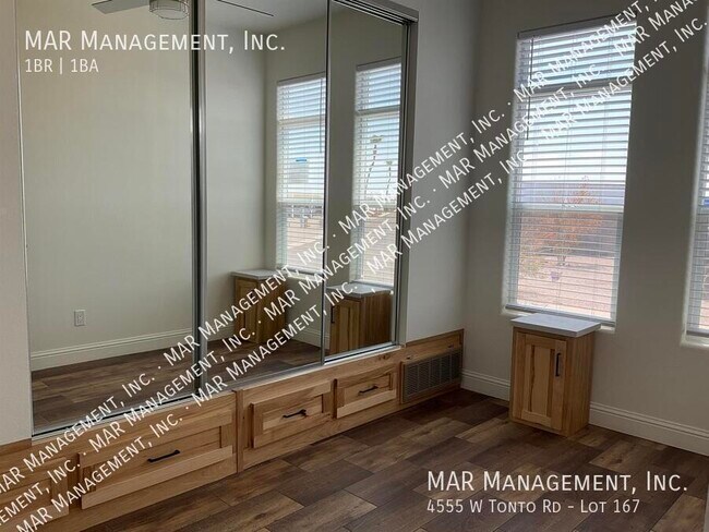Building Photo - 4555 W Tonto Rd