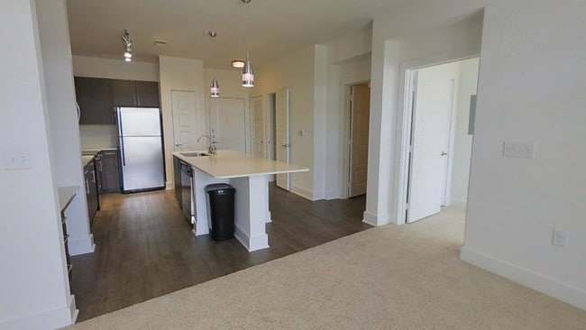 Building Photo - 476 Wilmer St NE