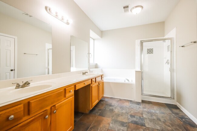 Building Photo - 18722 Racquet Sports Way