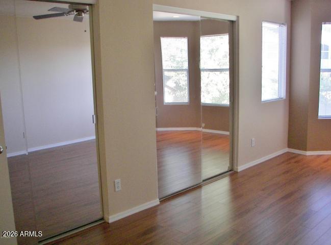 Building Photo - 3032 E Wahalla Ln