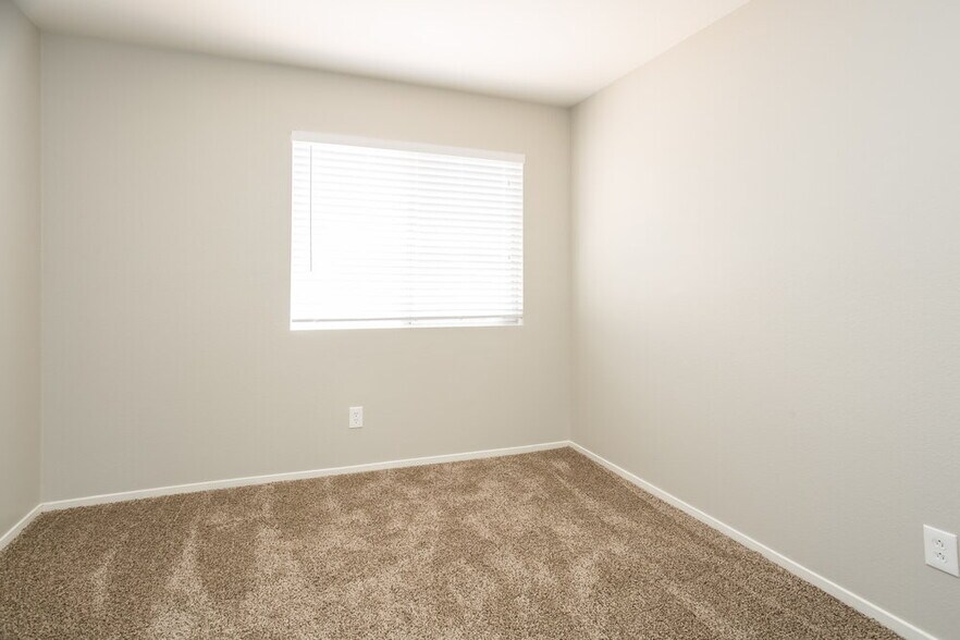 Building Photo - 5831 Trailblazer Dr