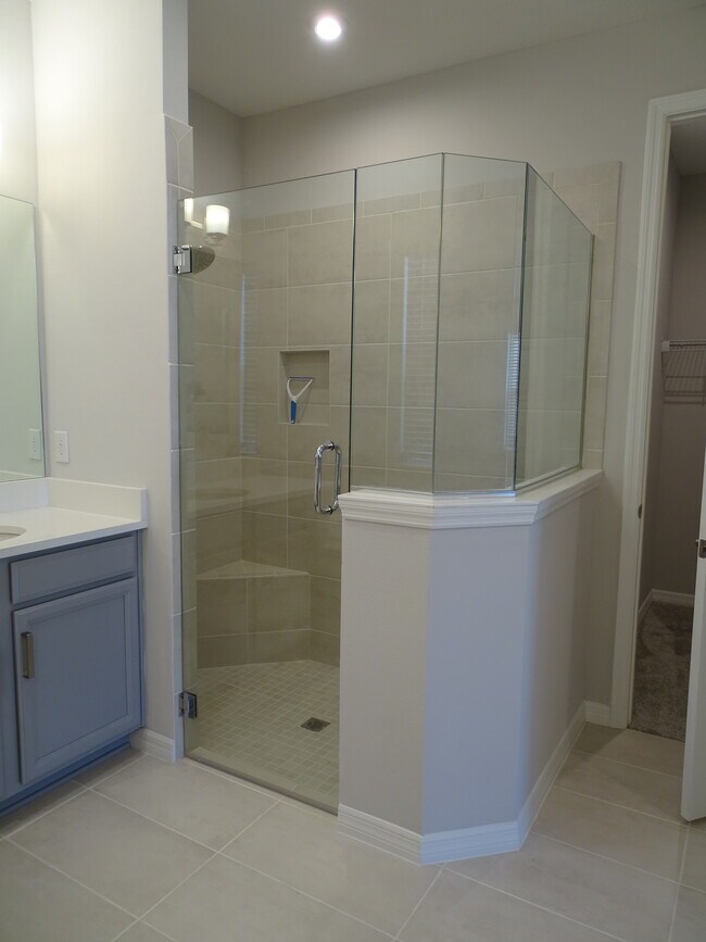 Building Photo - 5908 Fieldmoor Ct
