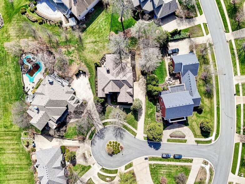 Building Photo - 2603 Locust Hill Pl
