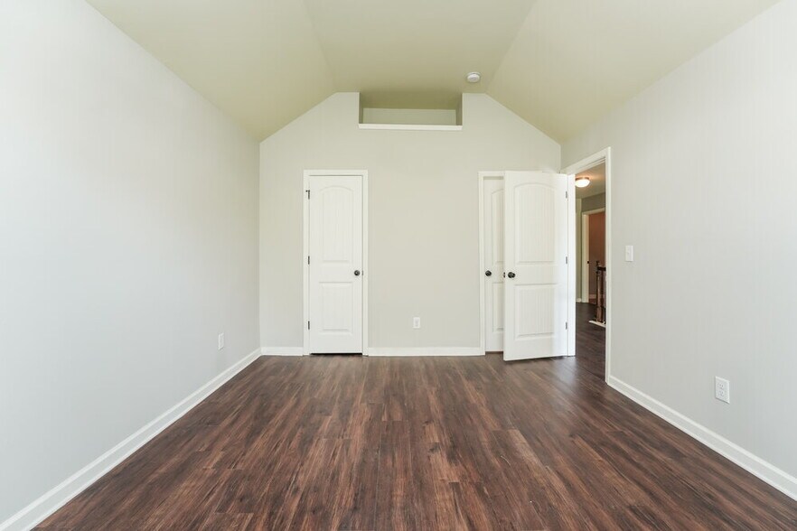 Building Photo - 304 Brittney Cove