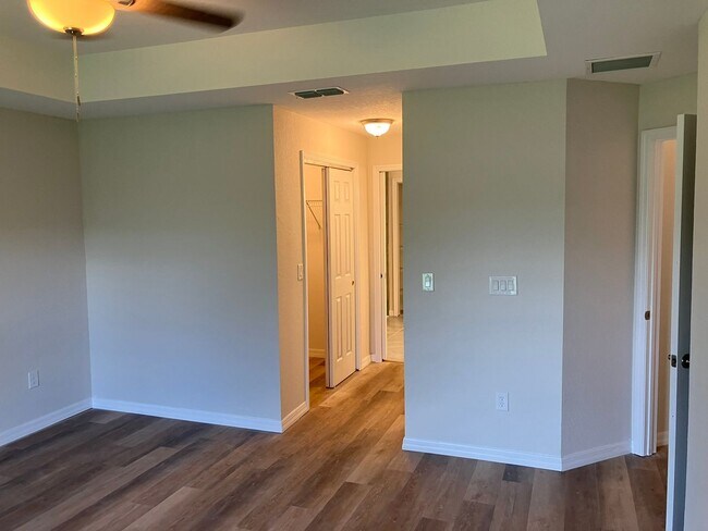 Building Photo - STUNNING SUMMERFIELD 3BR/2BA/2 Car HOME!