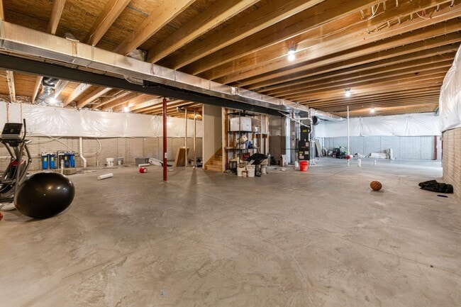 Building Photo - 3622 Switchgrass Ct