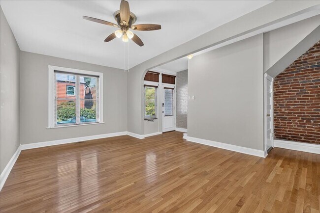 Building Photo - 4252 Castleman Ave