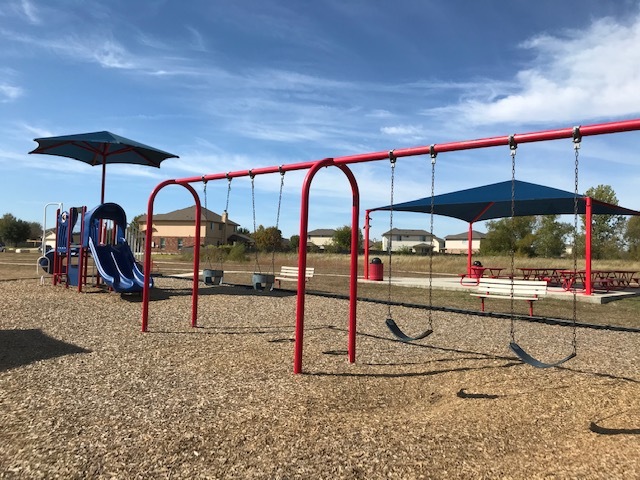 HOA Community: swingsets - 6524 Cold Water Dr