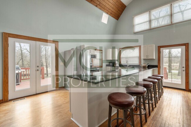 Building Photo - 14670 W 191st St