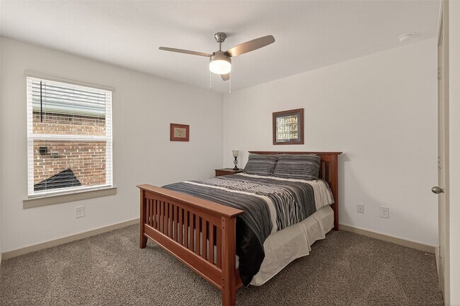 Building Photo - 1119 Kinder Sky Ln
