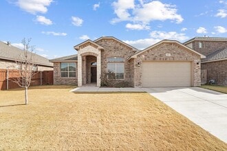 Building Photo - 602 Dupont Ct