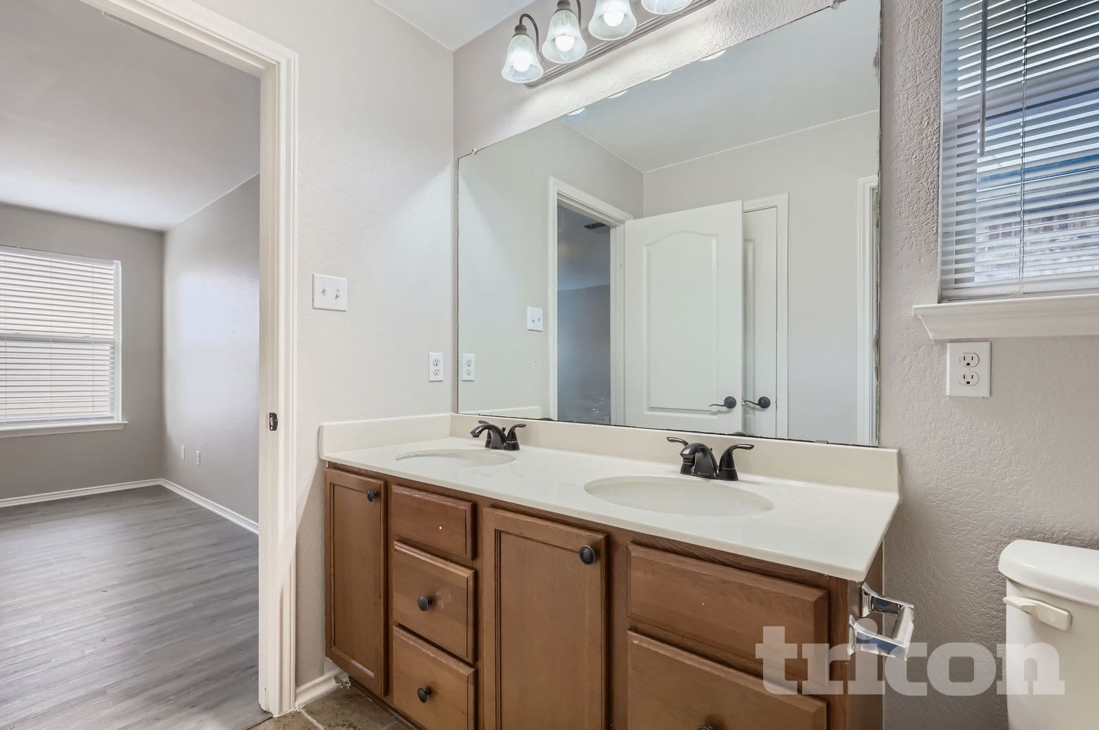 Building Photo - 11205 Harlyn Bay