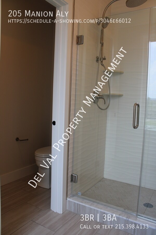 Building Photo - 205 Manion Aly