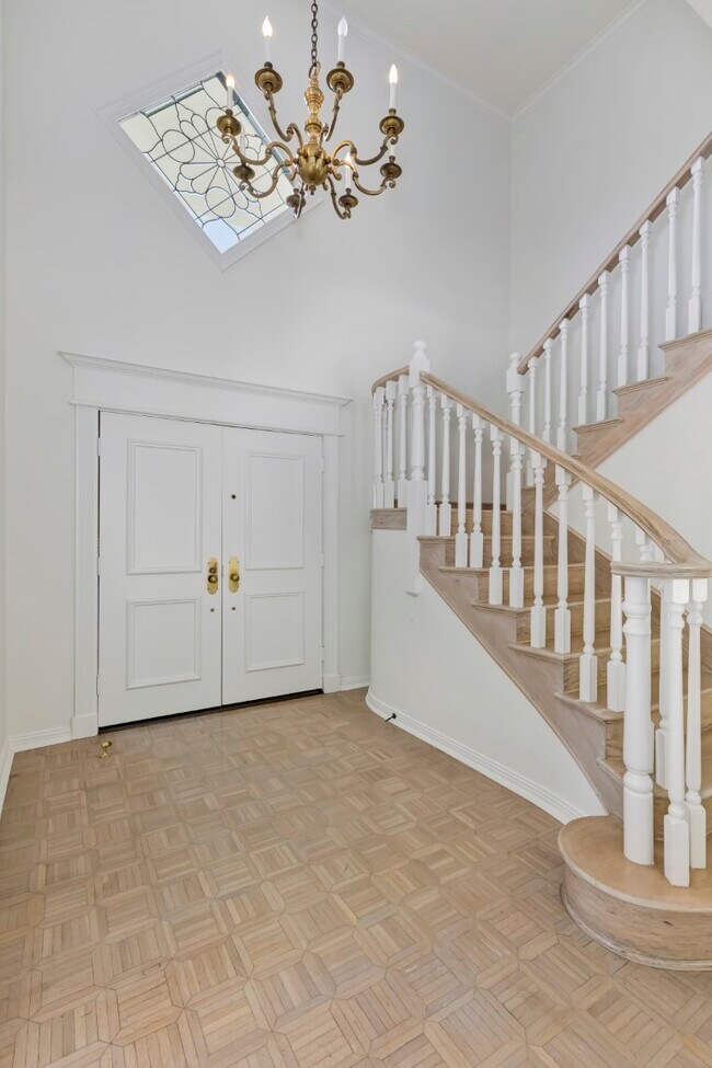 Building Photo - 18041 Blue Sail Dr