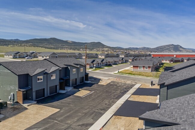 Building Photo - 3375 Crosswind Ct