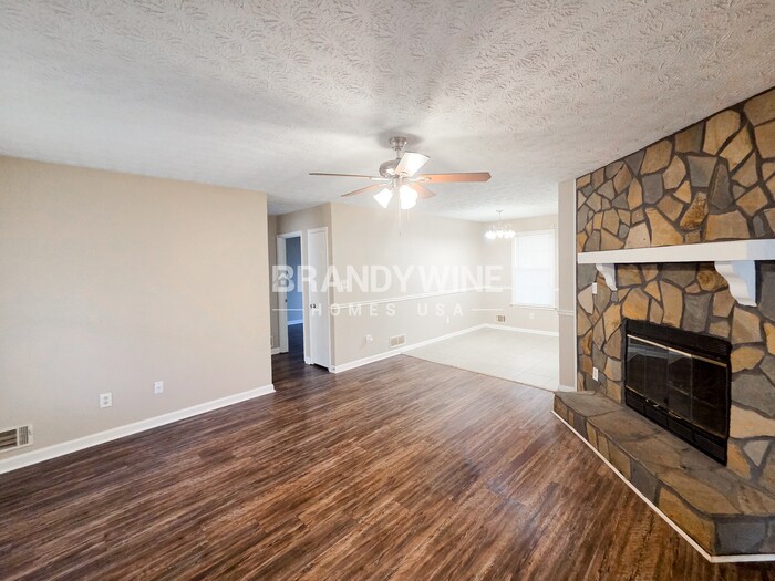 Building Photo - 235 Winston Dr