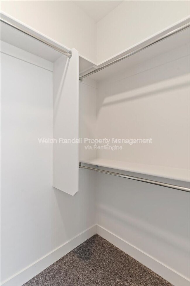 Building Photo - 2342 Leigh Ln