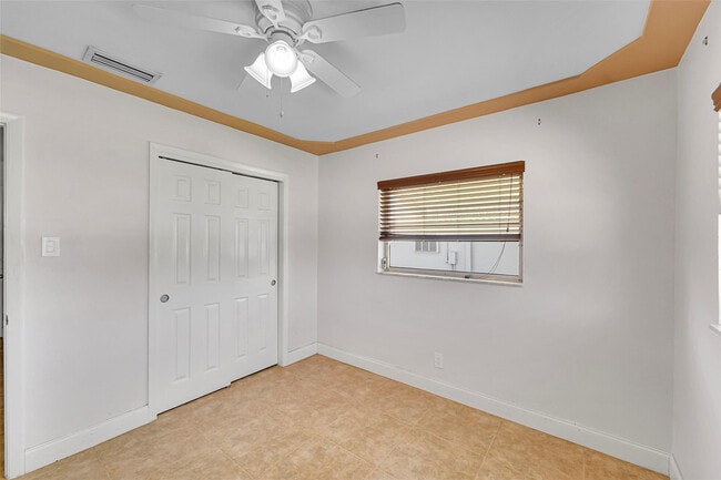 Building Photo - 7255 NW 8th Ct