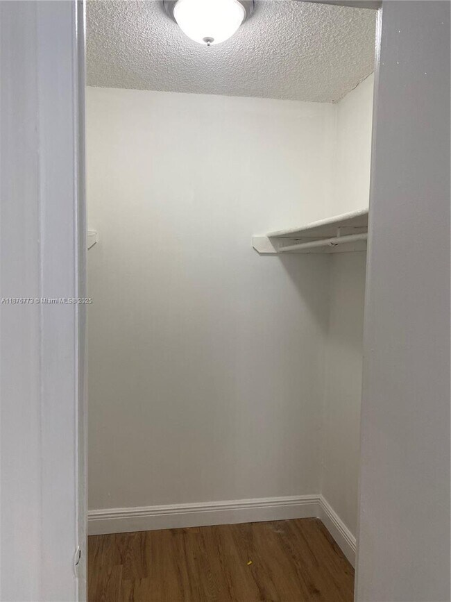 Building Photo - 486 NW 165th St