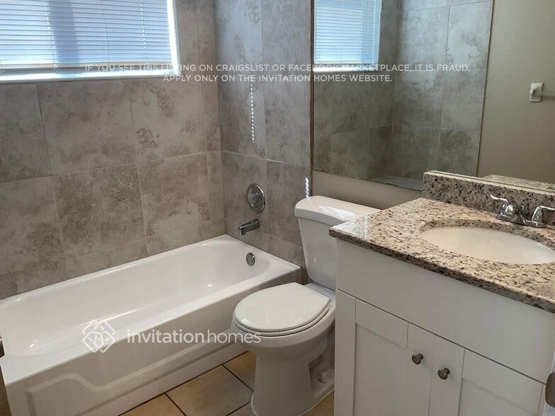 Building Photo - 6307 7th St Ct E