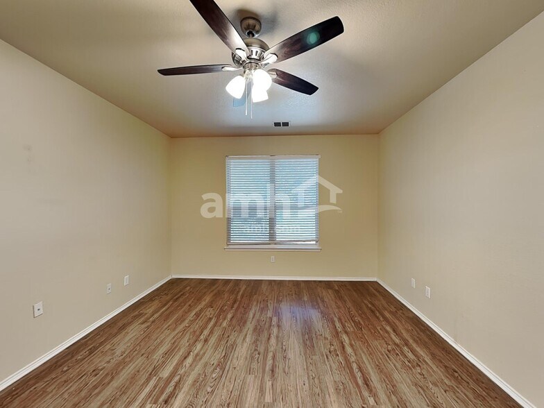 Building Photo - 1821 Cartman Rd