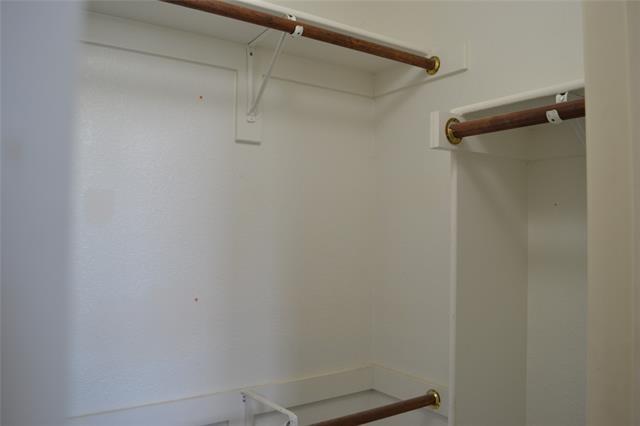 Building Photo - 6005 Hidden Pine Ln