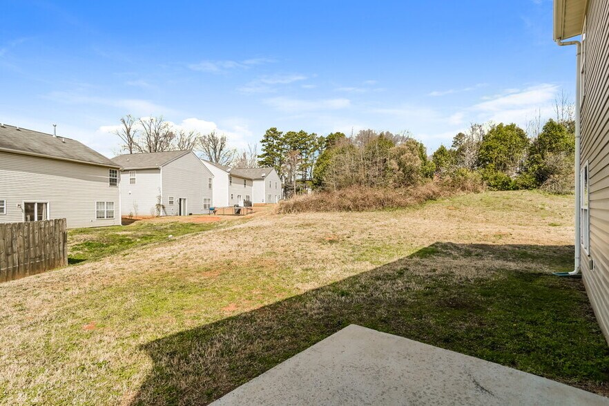 Building Photo - 3609 Shallow Oak Ct