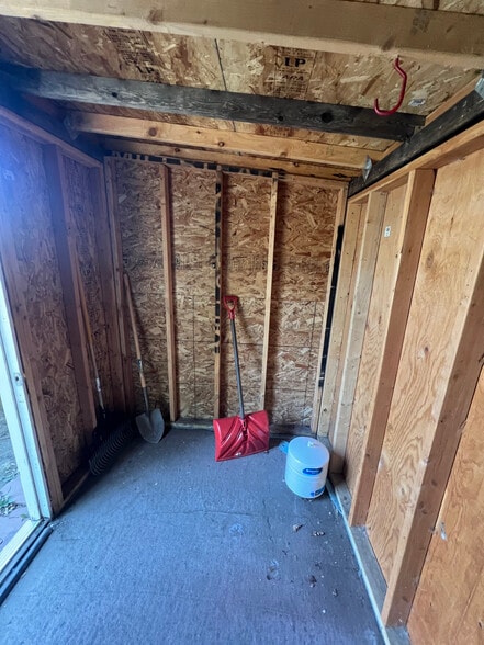 Unit B Shed - 1544 9th St
