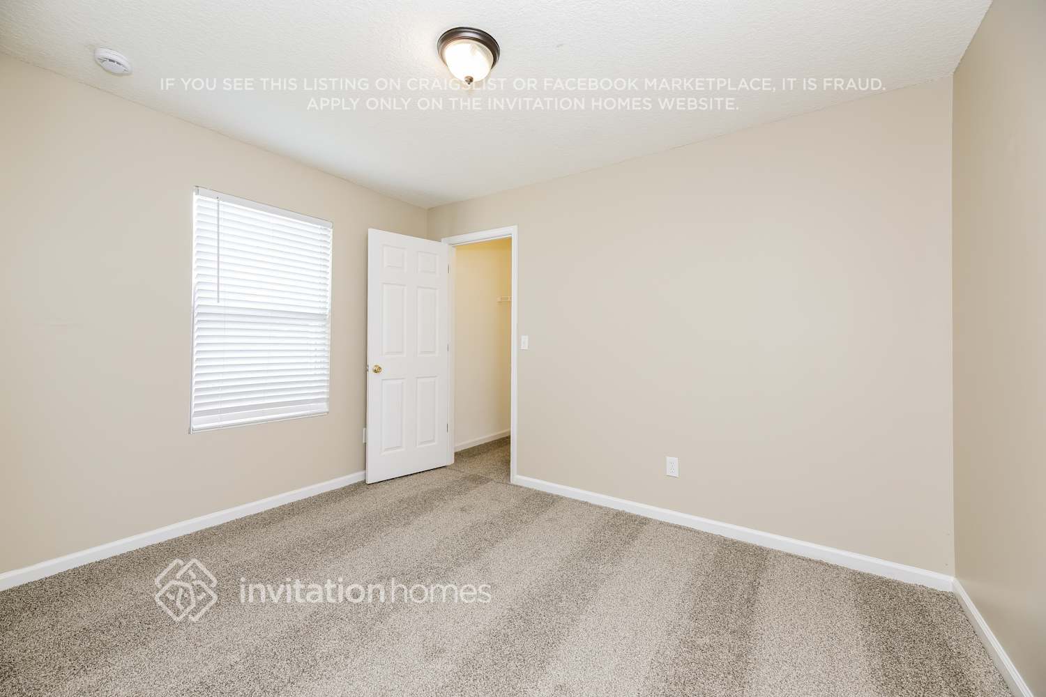 Building Photo - 1237 Homard Pl