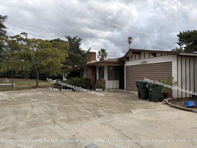 Building Photo - 12853 6th St