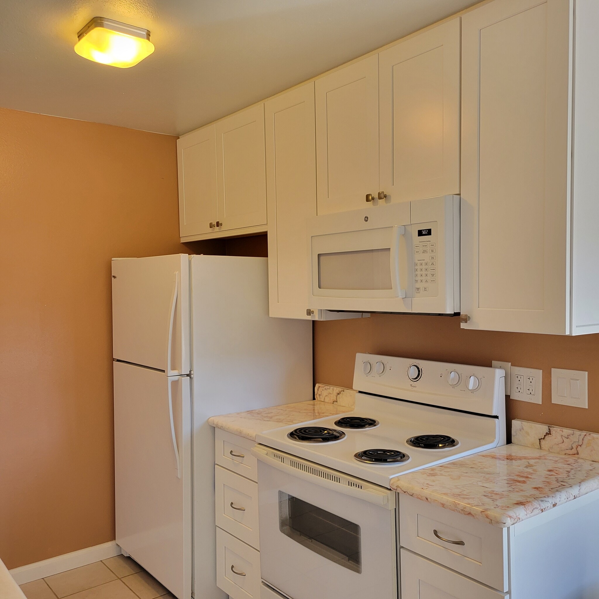 Kitchen - 6665 Mission Gorge Rd